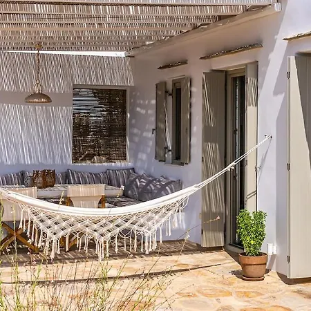 House Of Harmony - Beachfront