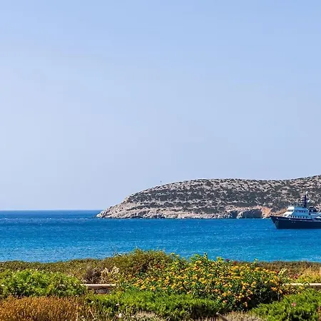 Vakantiehuis House Of Harmony - Beachfront *