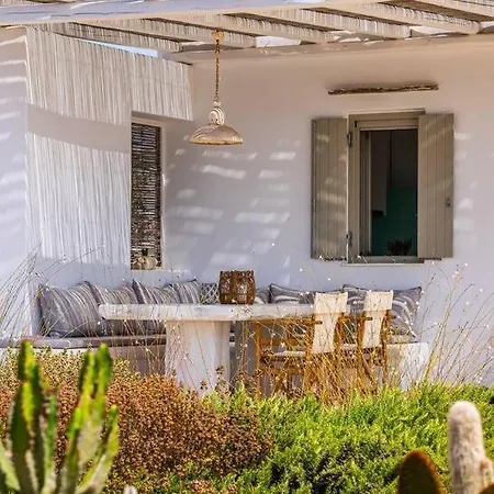 House Of Harmony - Beachfront *