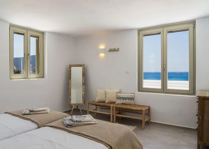 House Of Harmony - Beachfront